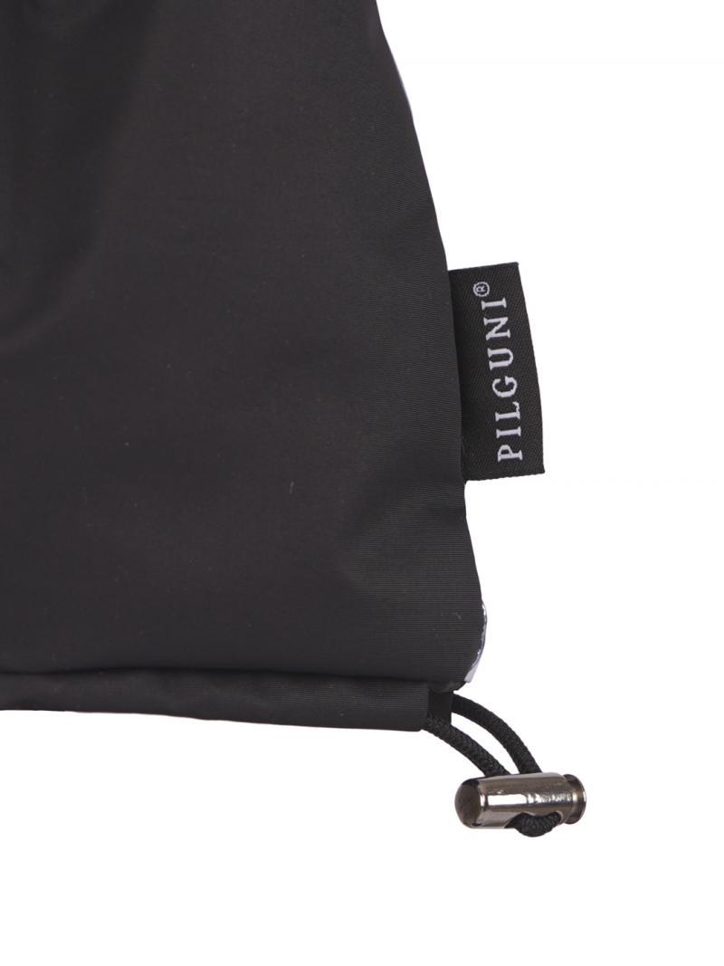 Warm children’s gloves made from premium fabrics, perfect for winter walks and snowy days